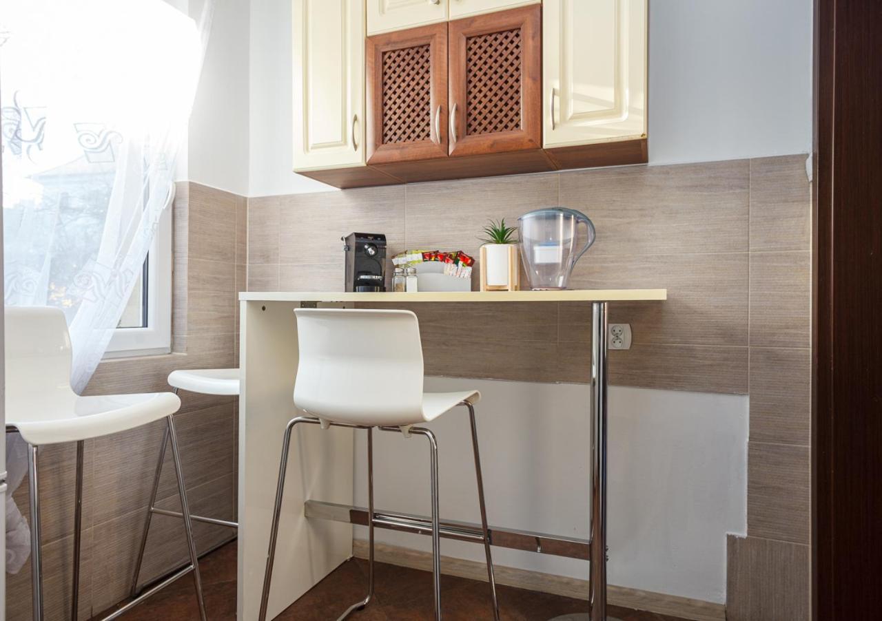 Plac Uniwersytecki 15b Homestay