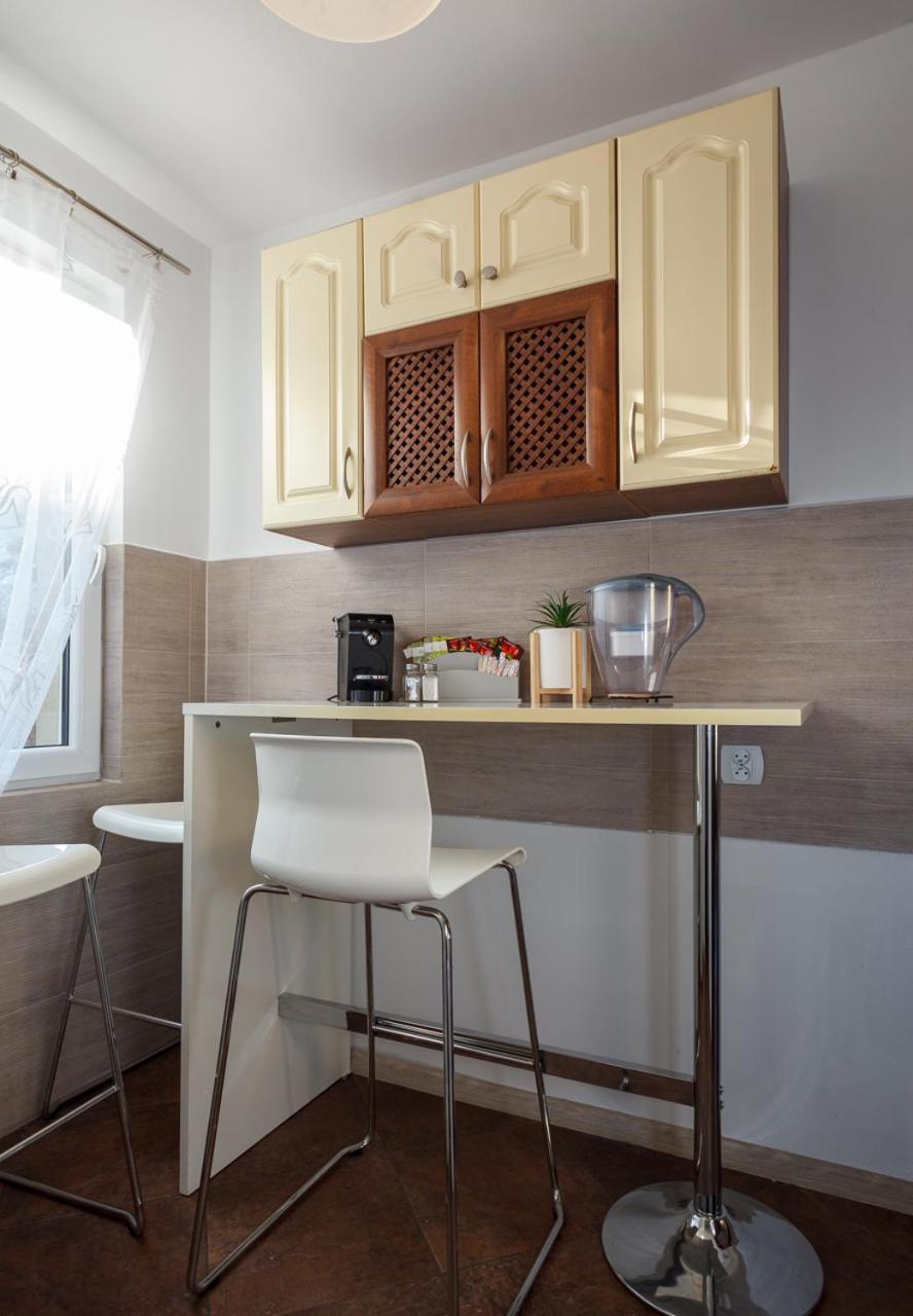 Plac Uniwersytecki 15b Homestay Wroclaw